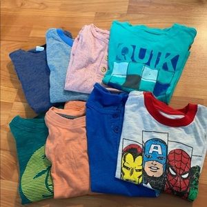 Bundle of 4T short sleeved shirts